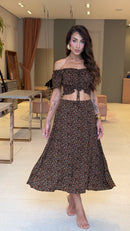 Conjunto Floral Cropped & Saia Mídi Preto Lara