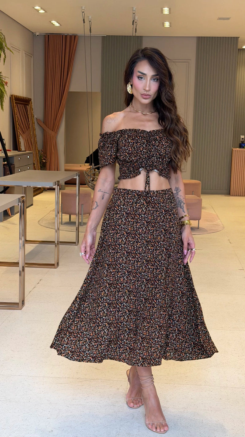 Conjunto Floral Cropped & Saia Mídi Preto Lara